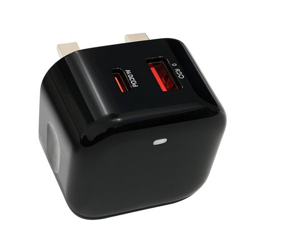 Dual USB Charger with Built in Camera Wi-Fi